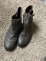 Damenschuhe Stiefeletten grau Leder Gr.41 Brandenburg - Kolkwitz Vorschau