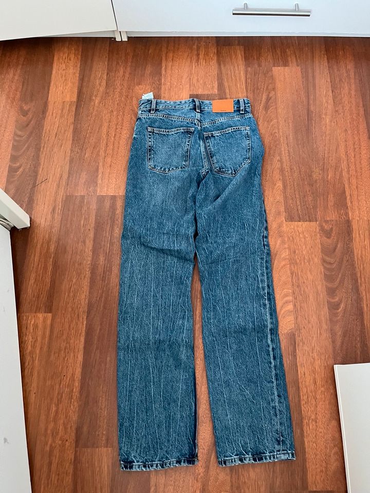 Bershka Jeans Hose fast neu in Duisburg