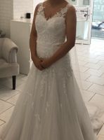 Brautkleid/ Hochzeitskleid A-Linie, Spitze und Rückenausschnitt Nordrhein-Westfalen - Herten Vorschau