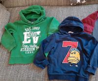 Hoodies Kapuzenpulli Pullover H&M Gr. 110 116 Baden-Württemberg - Endingen Vorschau