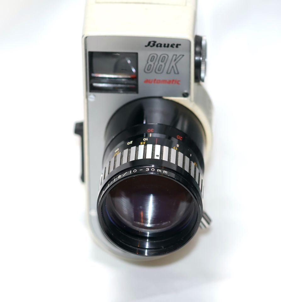 Bauer 8mm Filmkamera analog Bauer 88 K automatic / weiß in Leutkirch im Allgäu