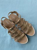 Sandalen, Geox Respira, Gr. 40, ungetragen München - Pasing-Obermenzing Vorschau