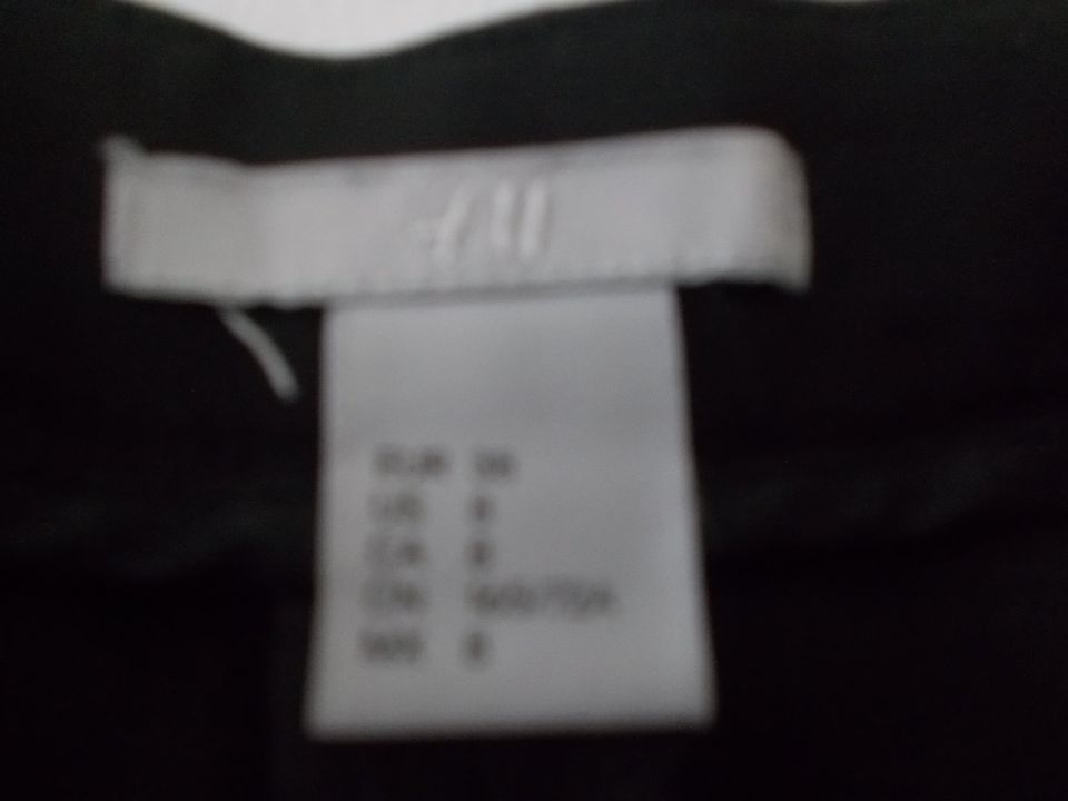 Schwarze  Da. Hose  Gr 40   H & M in Hersbruck