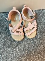 H&M Sandalen Größe 20-21 Frankfurt am Main - Heddernheim Vorschau