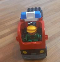 Lego Duplo lkw mit Anhänger und Abschleppseil Nordrhein-Westfalen - Warendorf Vorschau