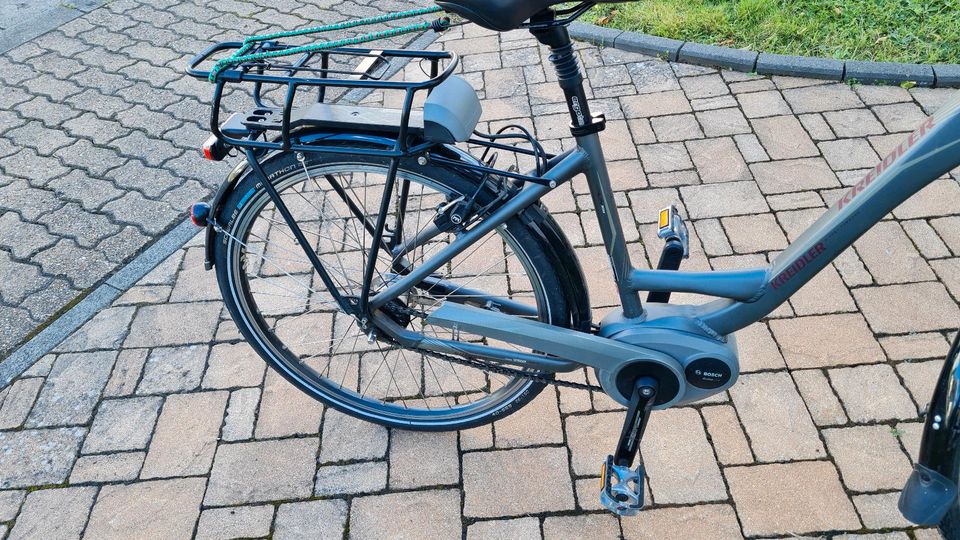 E-Bike Herren und Damen (je 1Stk) in Illingen