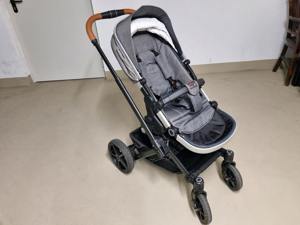 Hartan Yes GTX Kinderwagen Kombikinderwagen mit neuem Gestell in Berlin