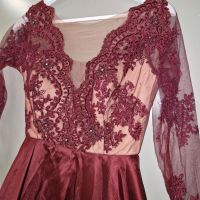 Abendkleid perlen bestickt Spitze satin kinalik Henna Baden-Württemberg - Ohlsbach Vorschau