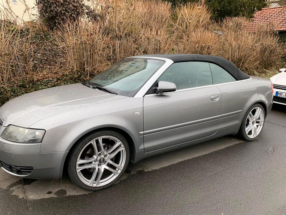 Audi A4 Cabriolet 2.4 Sitzh Navi Leder Temp Scheckheft Alufelgen in Rotenburg