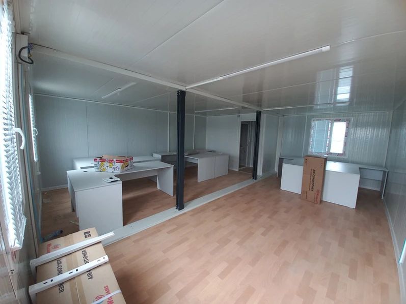 Bürocontainer 8x2,4m./19,2m² kostenloser Versand/Wohncontainer in Bremerhaven