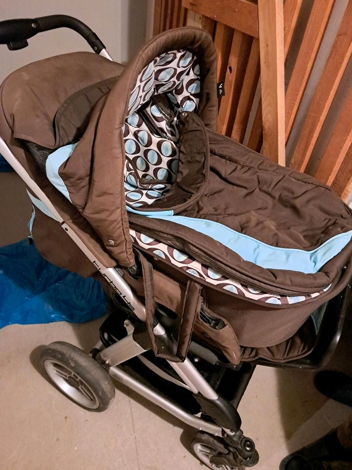 Kinderwagen Turbo 4 s mit wintersack in Fulda