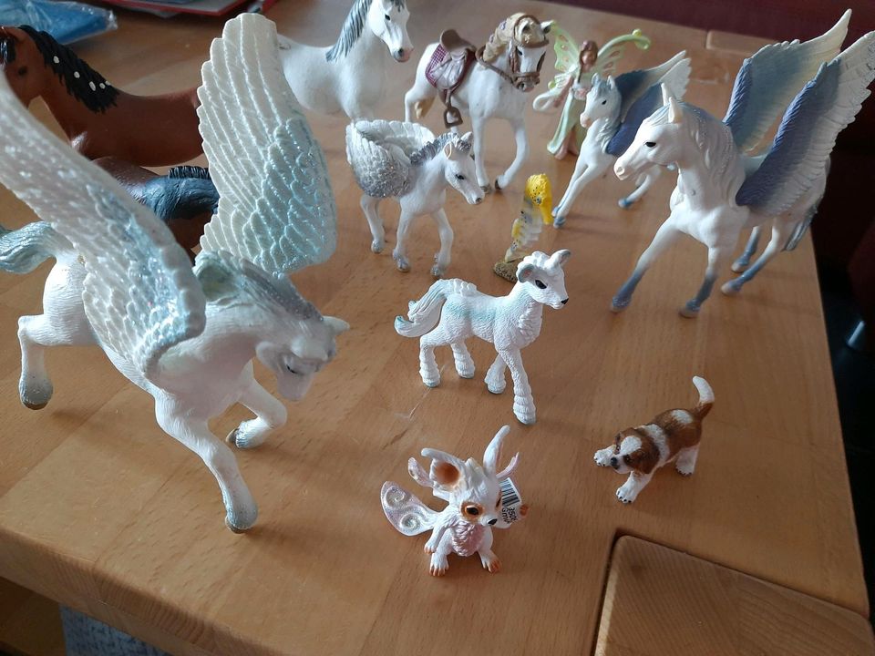 12 Scheich Tiere Figuren Pferd Pegasus Einhorn in Nettetal