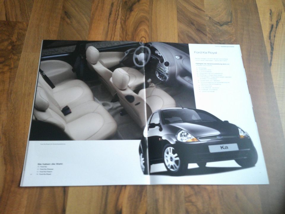 Ford Ka Prospekt von 3/2003 mit 28 Seiten sehr selten + neuwertig in Bovenden
