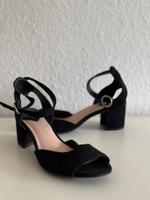 Sandalen mit Absatz in Größe 38 Hannover - Vahrenwald-List Vorschau