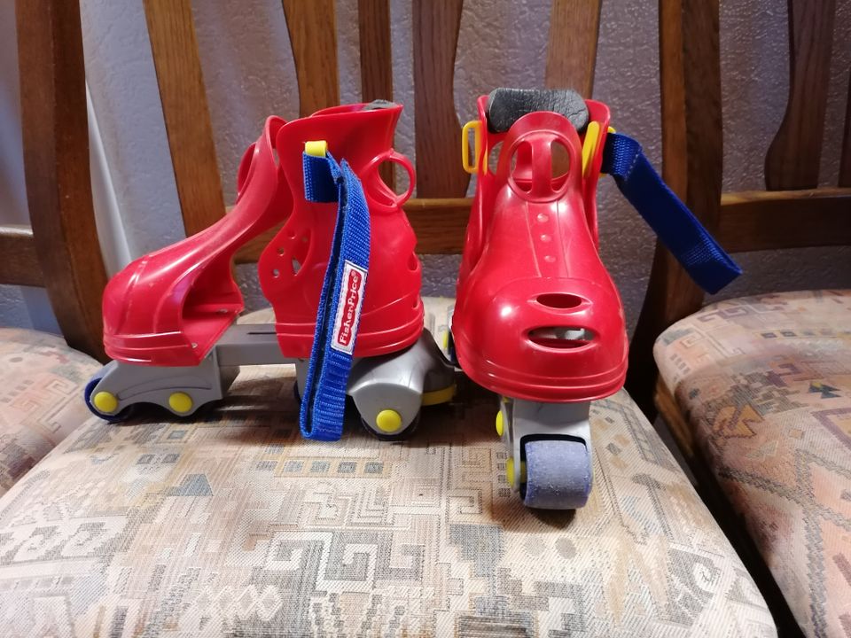 Rollschuhe Kinder Fisher Price in Selfkant