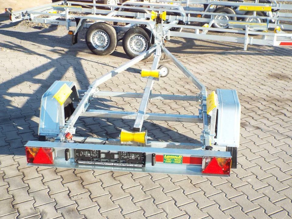 500kg Bootstrailer für Boote bis 3,5m Länge in Marl