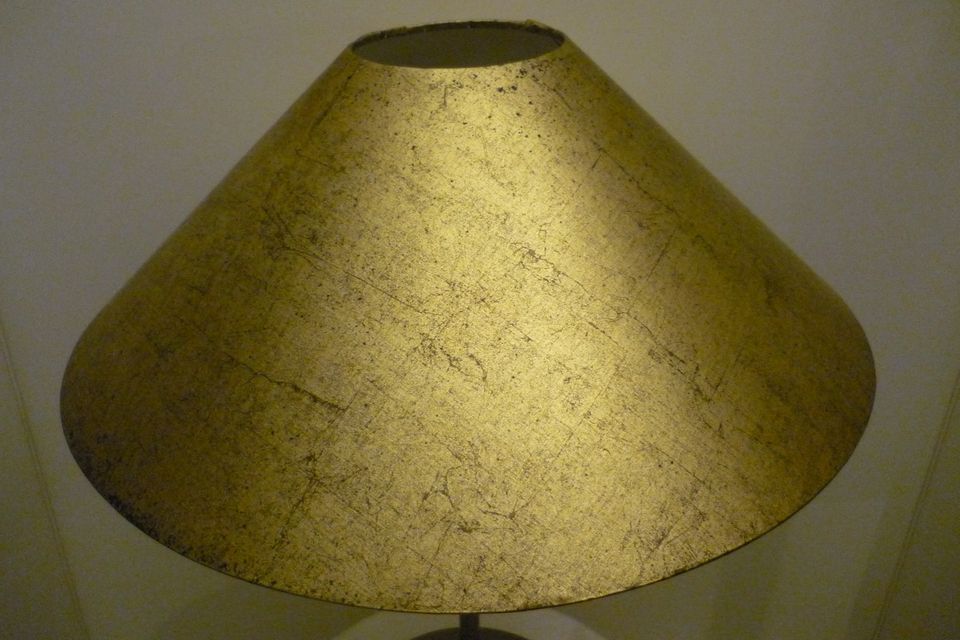 Design Tischlampe Tischleuchte Linus Bopp Metall Goldfarben 90er in Ingolstadt