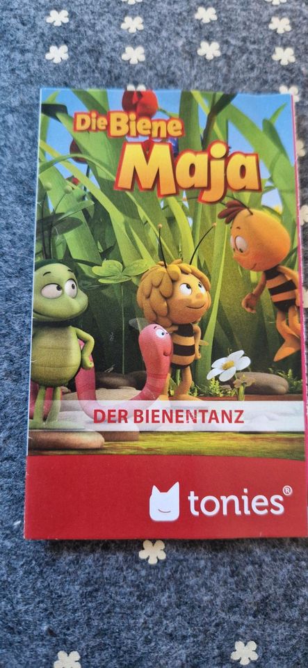 Diverse Booklets von Tonie Tonies Boxine in Schuby