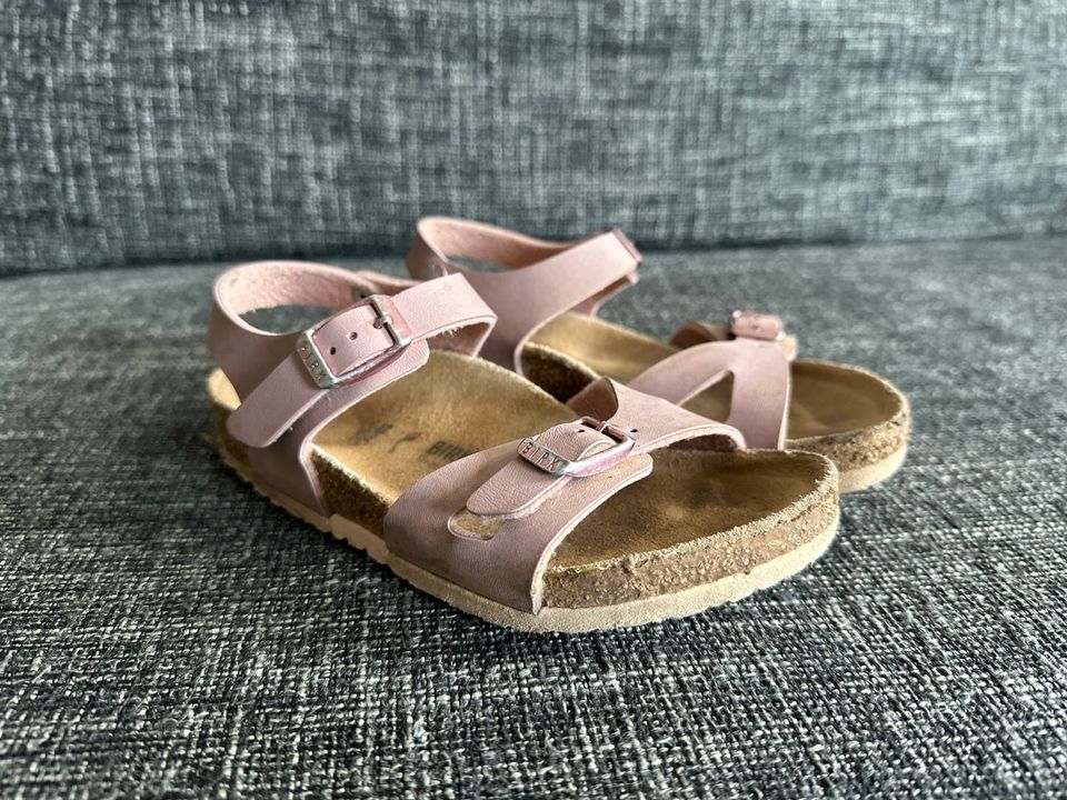 Birkenstock Sandalen Rio Rosé 28 in Köln