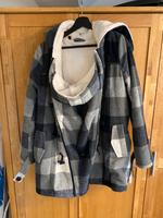 Umstandsjacke Tragejacke BonPrix Gr.38 M Niedersachsen - Ilsede Vorschau