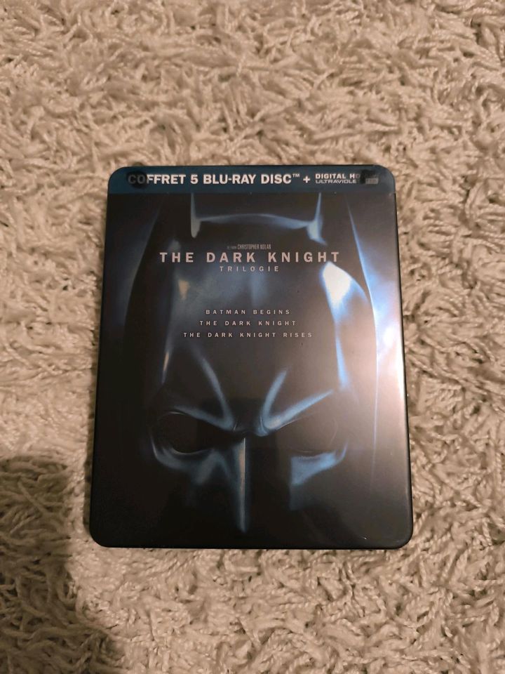 The dark knight Trilogie ovp BluRay steelbook fra. Import in Großheubach