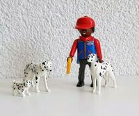 Playmobil Mann mit Frisbee und drei Hunden Nordrhein-Westfalen - Grevenbroich Vorschau