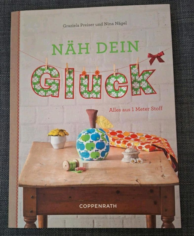 Kreativ-Nähbuch/Näh Dein Glück in Berlin