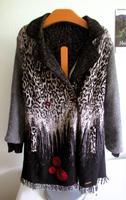 Desigual Strick Jacke Mantel GR. Xl Leo Muster Animal Print Nordrhein-Westfalen - Marl Vorschau