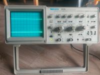 Tektronix  2225 50MHz Oszilloskop Hessen - Korbach Vorschau