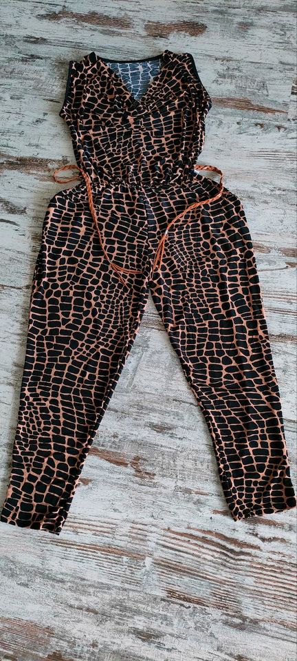 Einteiler NEU Jumpsuit NICE Overall Hingucker S-XL Animal Print in Schöffengrund