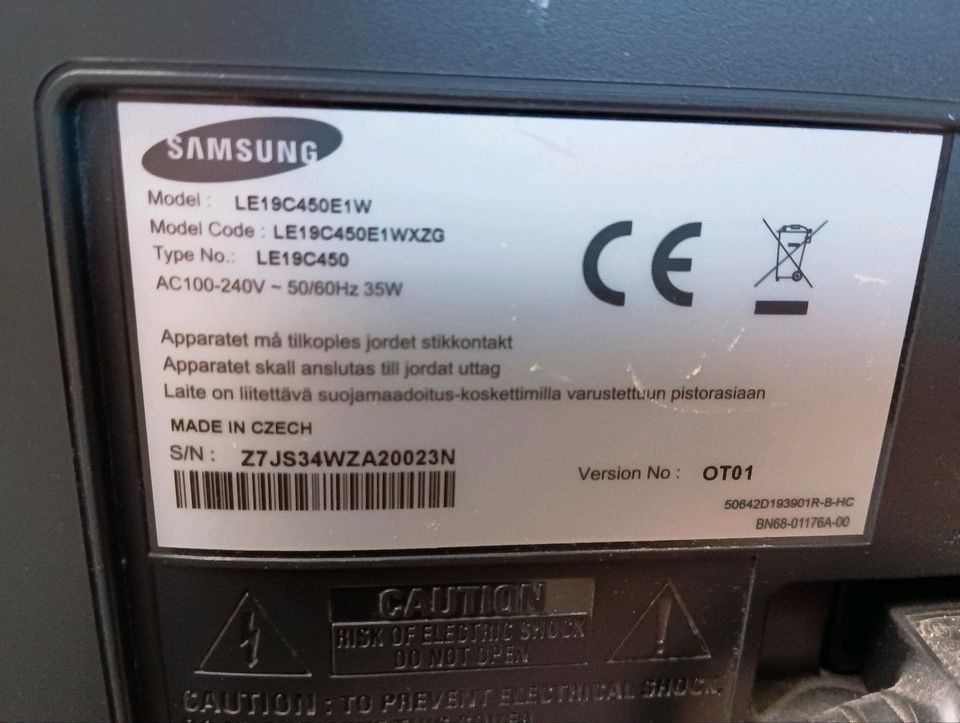 Samsung TV 19" HDMI Out, wenig benutzt! Camping? in Lüdinghausen