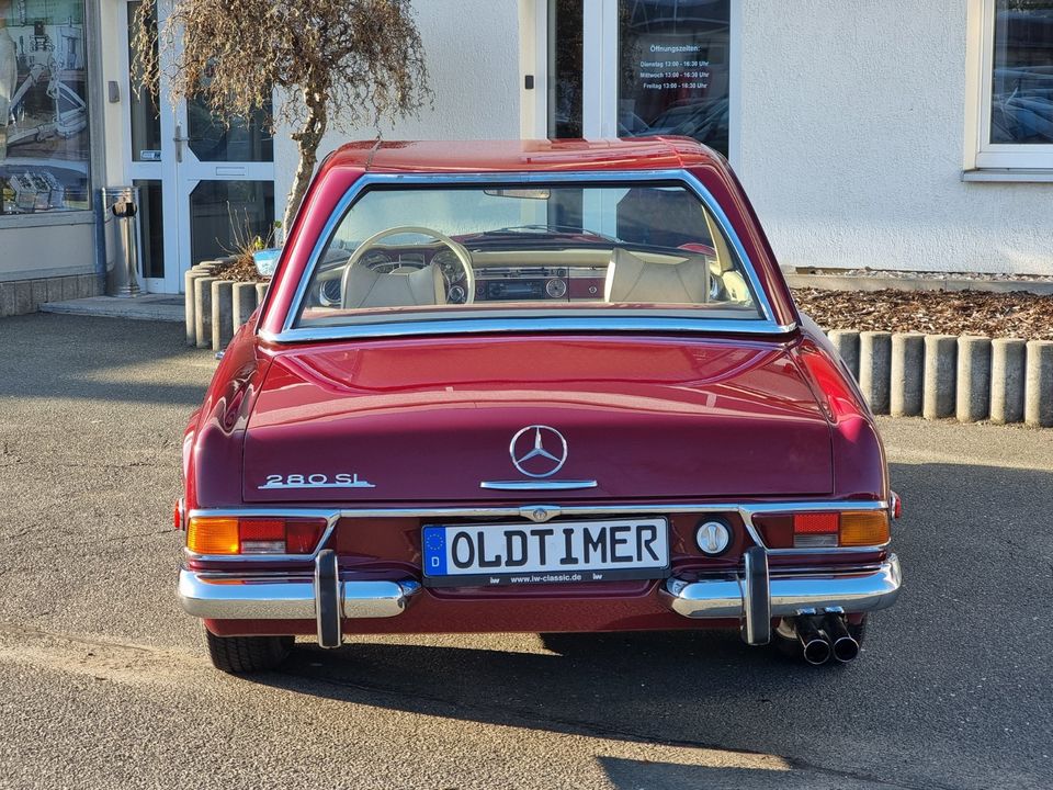 Mercedes Benz W113 280SL Pagode Manuell in Leipzig
