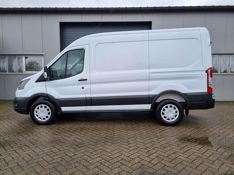 Ford Transit 350 L2H2 Trend 2-Sitze S Navi*AHK*Kamera in Achern