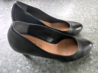 Absatzschuhe Thüringen - Berga/Elster Vorschau