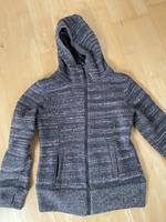 Strickfleece Jacke Bench M/38 blau-grau Hessen - Gießen Vorschau