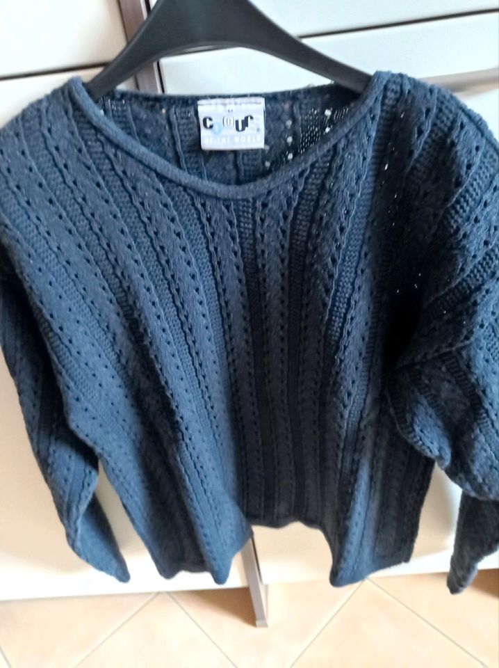 20 x Pullover Pulli Größe M zu verkaufen in Leiblfing
