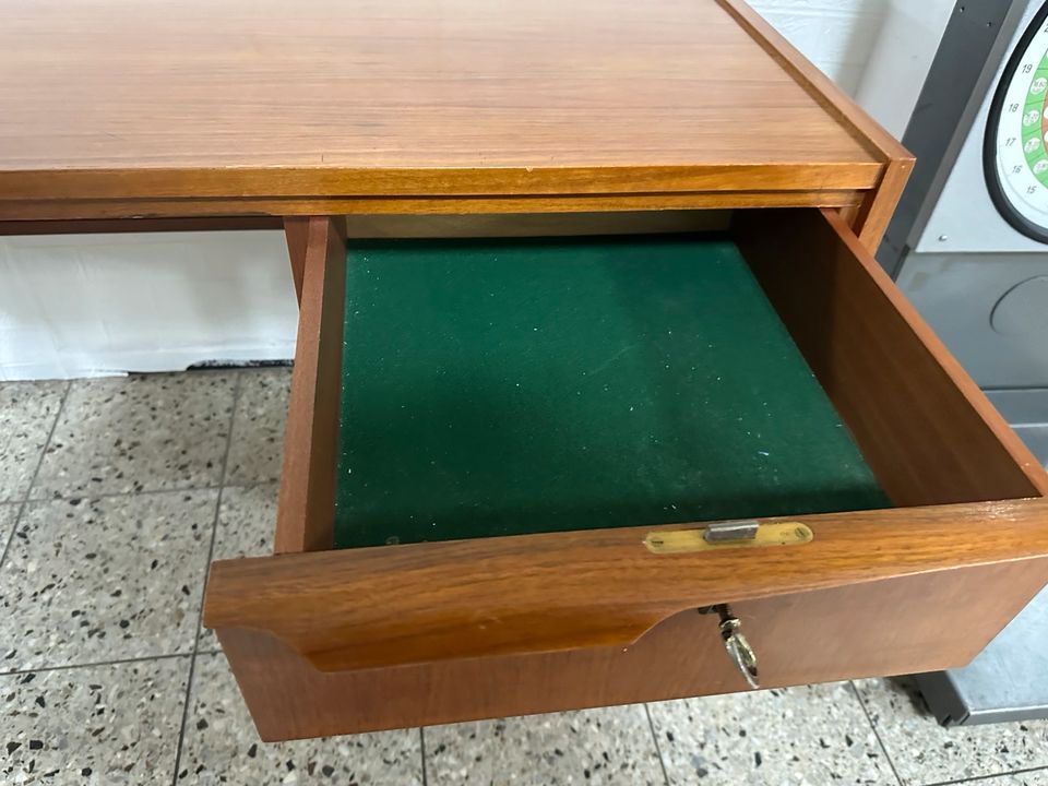 60er 70er schreibtisch teak vintage Danish Desk Century Tisch in Rodenberg