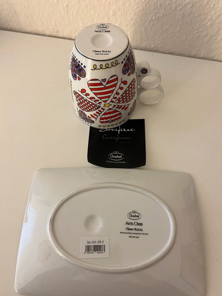 Goebel Tasse mit Schale Artis Orbis Design James Rizzi in Berlin