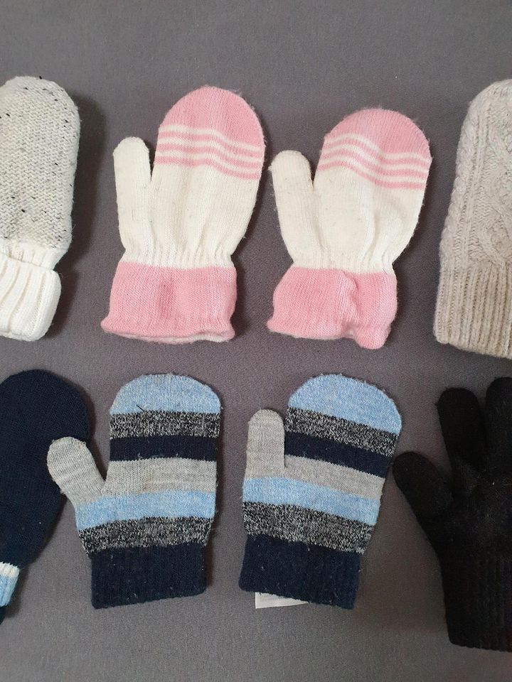 H&M C&A Handschuhe / Fäustlinge Jungen Mädchen * bis Gr. 104 in Berlin