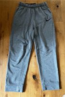 Nike Sporthose / Jogginghose grau - 158-170 Rheinland-Pfalz - Mauschbach Vorschau