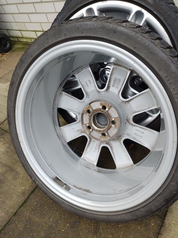 Satz BBS Alufelgen 7 1/2 J x 17 mit All-Season-Reifen in Blomberg