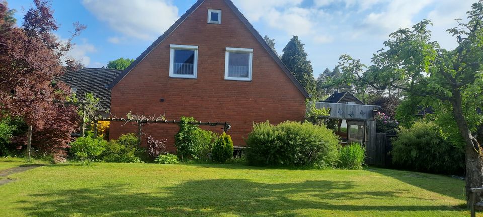 Einfamilienhaus in ruhiger Lage nahe Flüggenhofsee in Munster