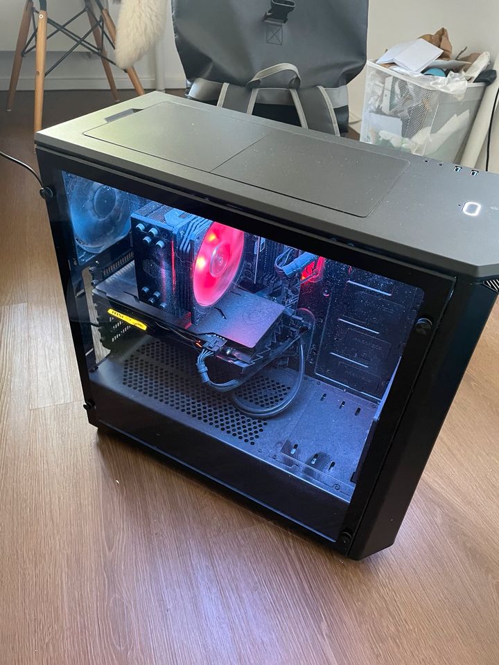 Gaming PC (ohne Festplatten) in Centrum