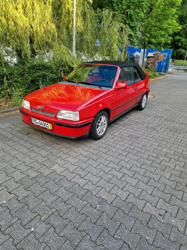 Opel Kadett 1.6 benzin in Koblenz