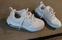 Damen Nike Schuhe gr.38 , einmal getragen passen nicht. neuwerdig Niedersachsen - Bohmte Vorschau
