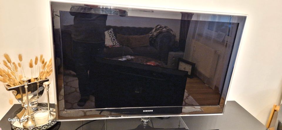 Samsung TV 7er Serie HDTV  46 Zoll mit Displeyschade in Sindelfingen