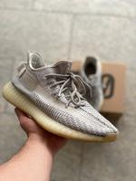 Adidas Yeezy Boost 350 V2 Static Gr. 42 2/3 Top Zustand Saarland - Völklingen Vorschau