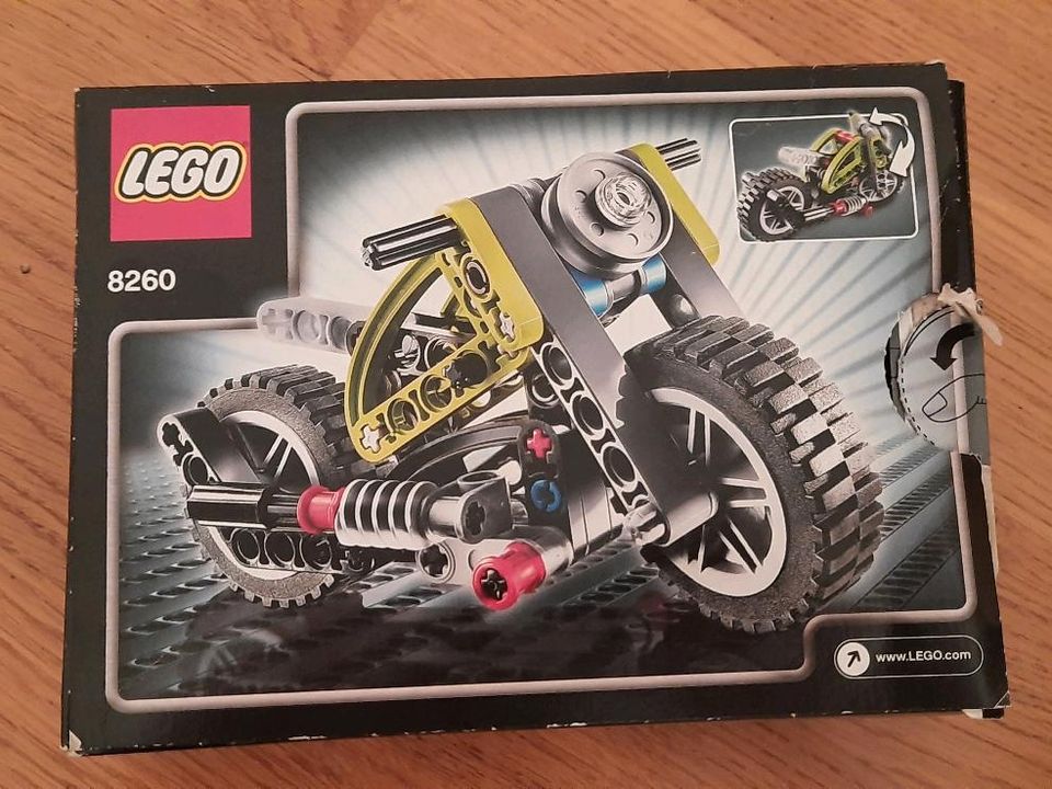 Lego Technik Traktor / Motorrad 8260 in Erfurt