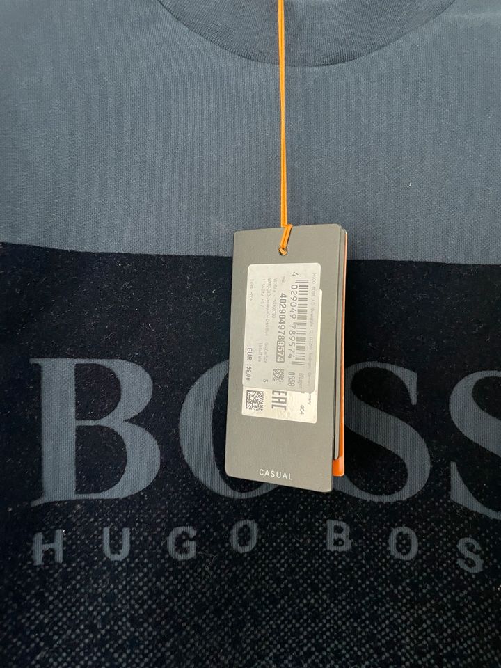 Hugo Boss Pullover in Leinfelden-Echterdingen