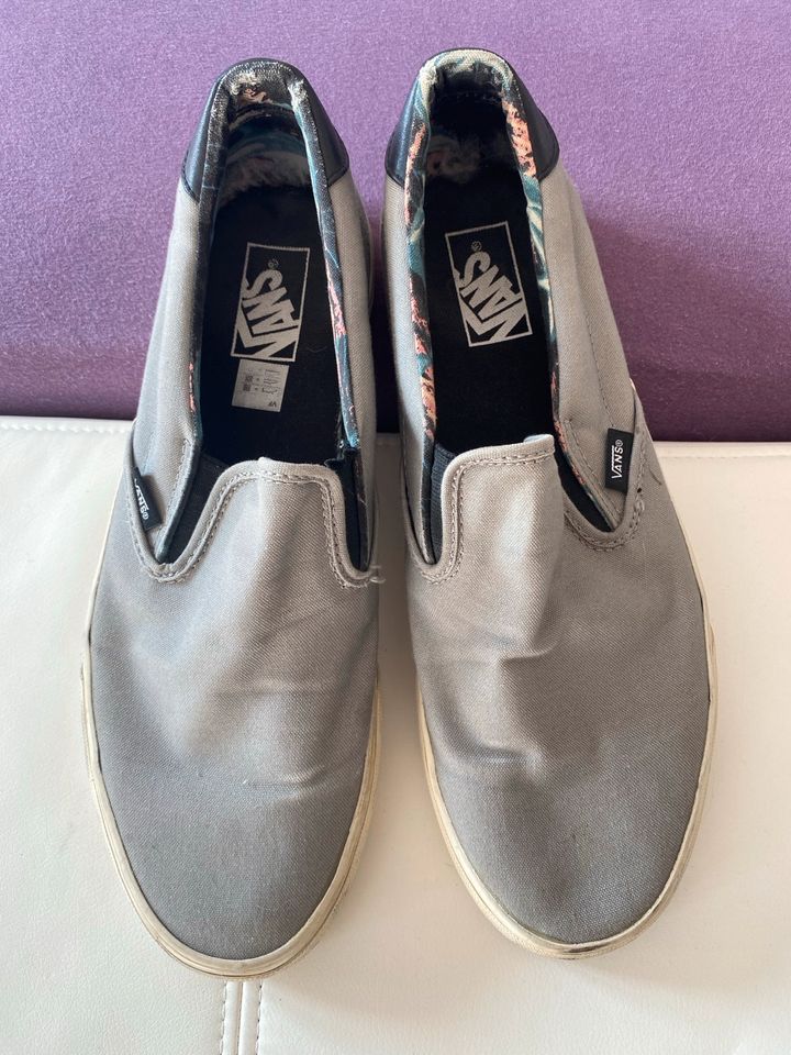 Vans Slipper  44,5 in Langenhagen